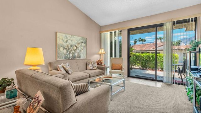 1981 Paseo Raqueta, Palm Springs, CA 92262