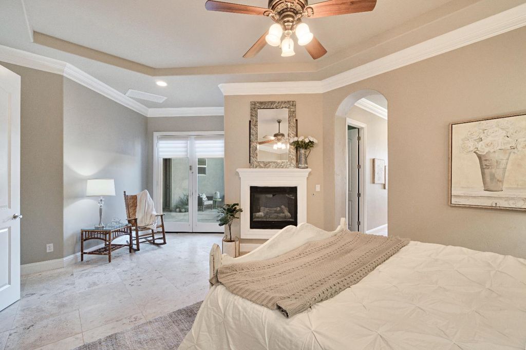 Image 34 of property listing at 2096 E Olympic Avenue, Fresno, CA 93730