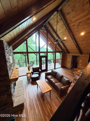 371 Black Bear Trail, Topton, NC 28781
