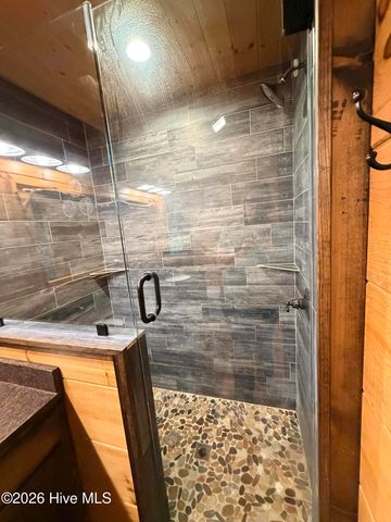 371 Black Bear Trail, Topton, NC 28781
