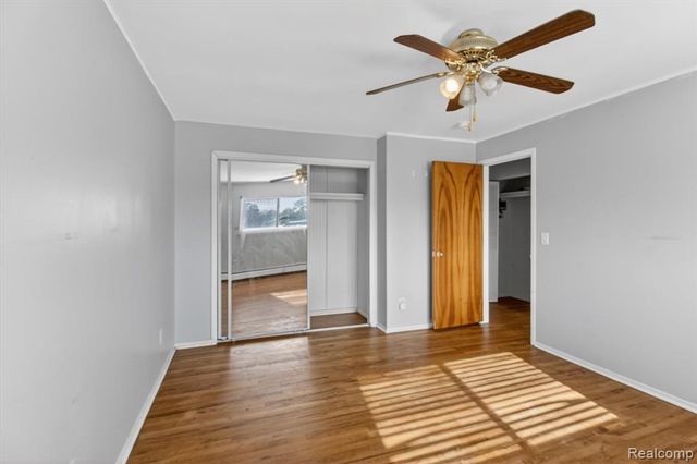 25301 5 Mile Rd 109, Redford, MI 48239