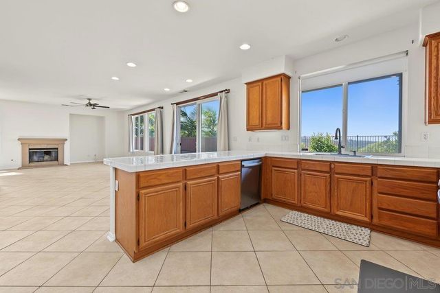 442 Corte Calypso, Chula Vista, CA 91914