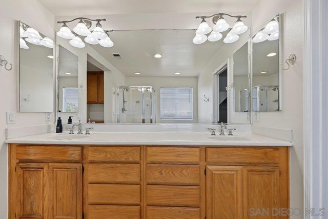 442 Corte Calypso, Chula Vista, CA 91914