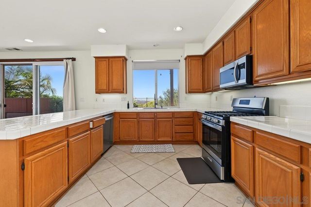 442 Corte Calypso, Chula Vista, CA 91914
