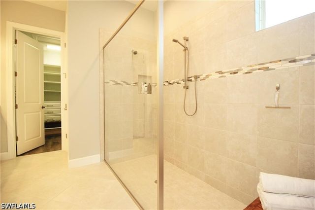 9456 Montelanico LOOP, Naples, FL 34119