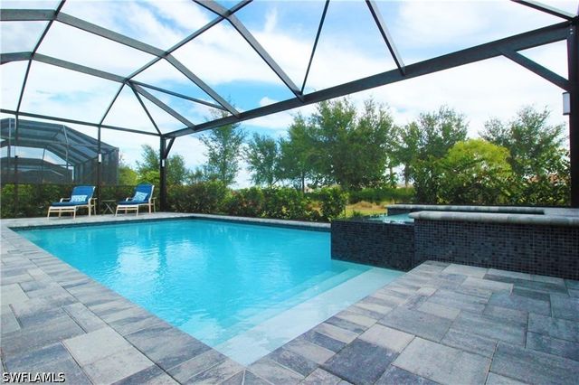 9456 Montelanico LOOP, Naples, FL 34119