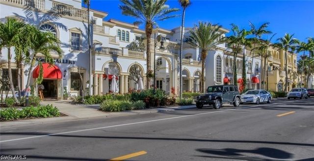 9456 Montelanico LOOP, Naples, FL 34119