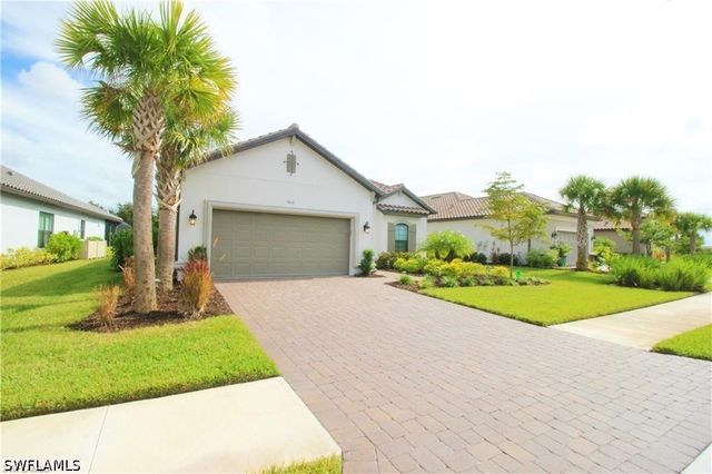 9456 Montelanico LOOP, Naples, FL 34119