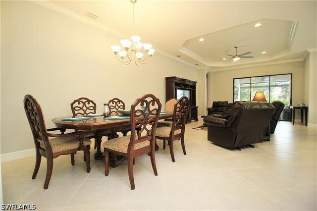 9456 Montelanico LOOP, Naples, FL 34119