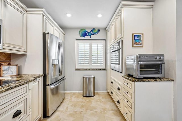 3259 HILARY CIRCLE 1C, Palm Harbor, FL 34684
