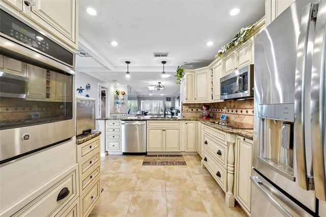 3259 HILARY CIRCLE 1C, Palm Harbor, FL 34684