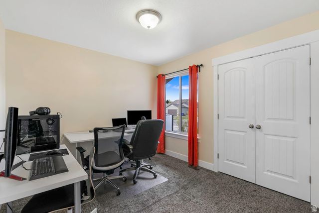 2428 E JIM BRIDGER DR, Eagle Mountain, UT 84005