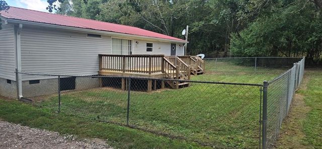 393 W Freeman Street, Maysville, GA 30058