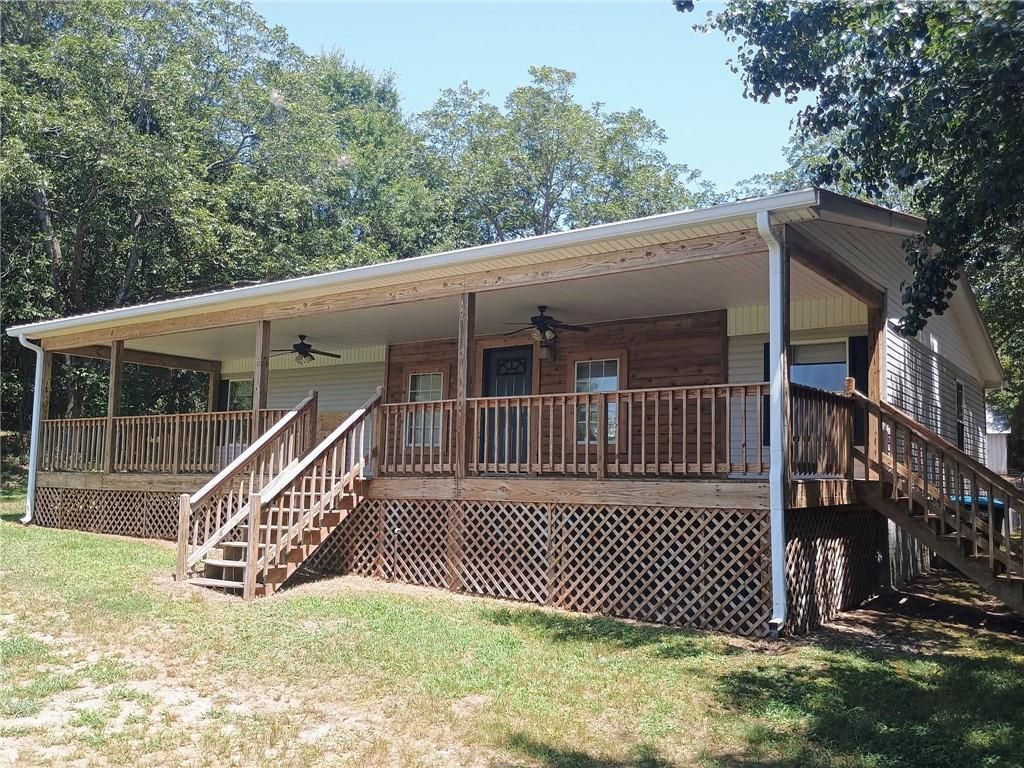 393 W Freeman Street, Maysville, GA 30058