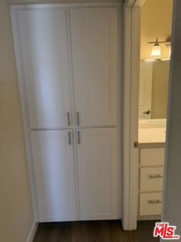 7504 Sepulveda Boulevard, Van Nuys (los Angeles), CA 91405