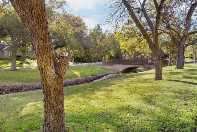 129 Karem Road, Waco, TX 76710