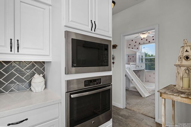 1882 Rush, Canyon Lake, TX 78133
