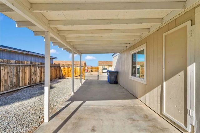 24939 Camino Del Norte, Barstow, CA 92311