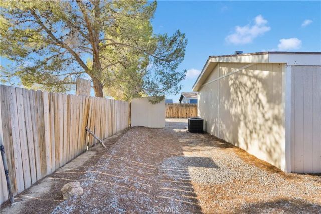 24939 Camino Del Norte, Barstow, CA 92311