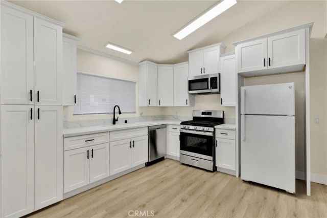 24939 Camino Del Norte, Barstow, CA 92311