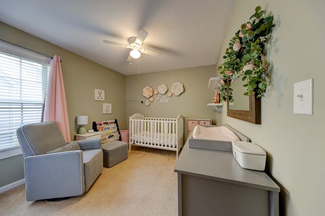 2677 Hidden Ridge Ct, Clarksville, TN 37043