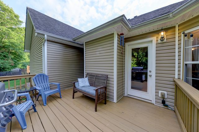 2677 Hidden Ridge Ct, Clarksville, TN 37043