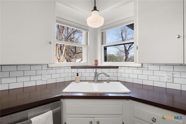 1345 Lee Street, New Braunfels, TX 78130