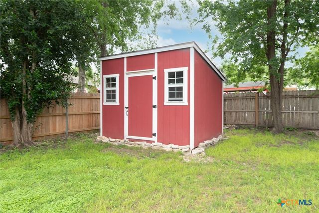 1345 Lee Street, New Braunfels, TX 78130
