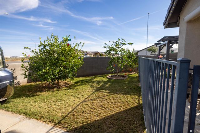 4259 E San Francisco St, San Luis, AZ 85336