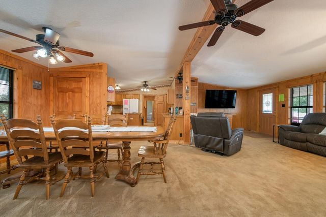 1603 LCR 822, Groesbeck, TX 76642