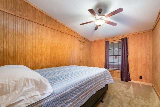 1603 LCR 822, Groesbeck, TX 76642