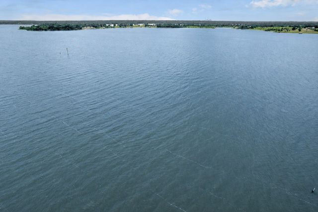 1603 LCR 822, Groesbeck, TX 76642