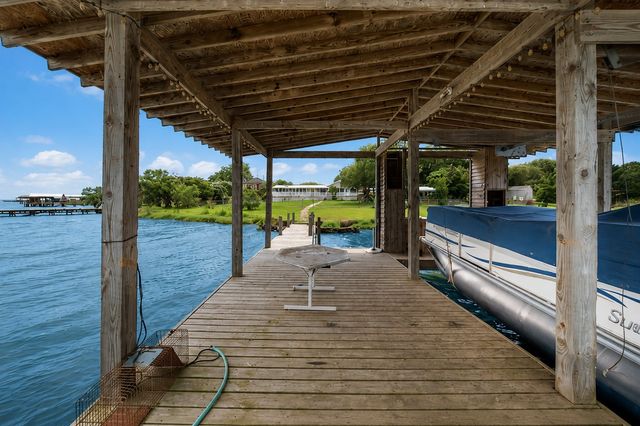 1603 LCR 822, Groesbeck, TX 76642