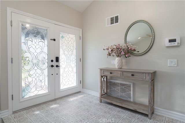 1750 Greenview, Corona, CA 92878