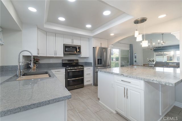 1750 Greenview, Corona, CA 92878