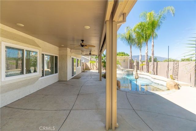 1750 Greenview, Corona, CA 92878