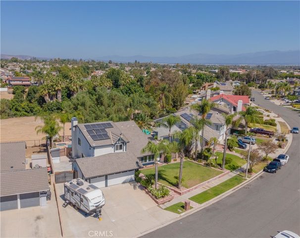 1750 Greenview, Corona, CA 92878