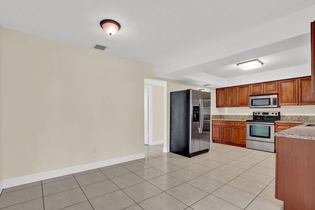 8074 SE River Lane, Stuart, FL 34997