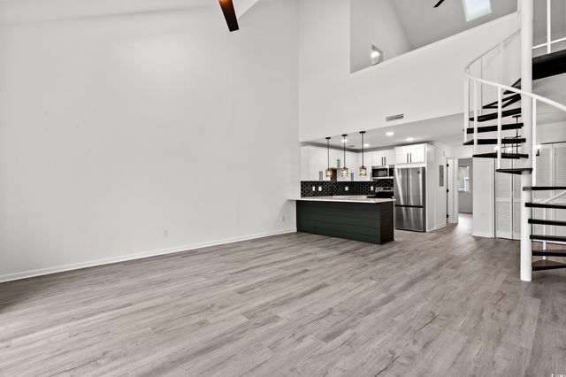 1890 Colony Dr Apt 17L, Surfside Beach, SC 29575