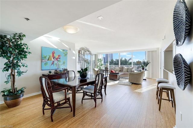 6361 Pelican Bay BLVD 201, Naples, FL 34108