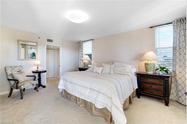 6361 Pelican Bay BLVD 201, Naples, FL 34108