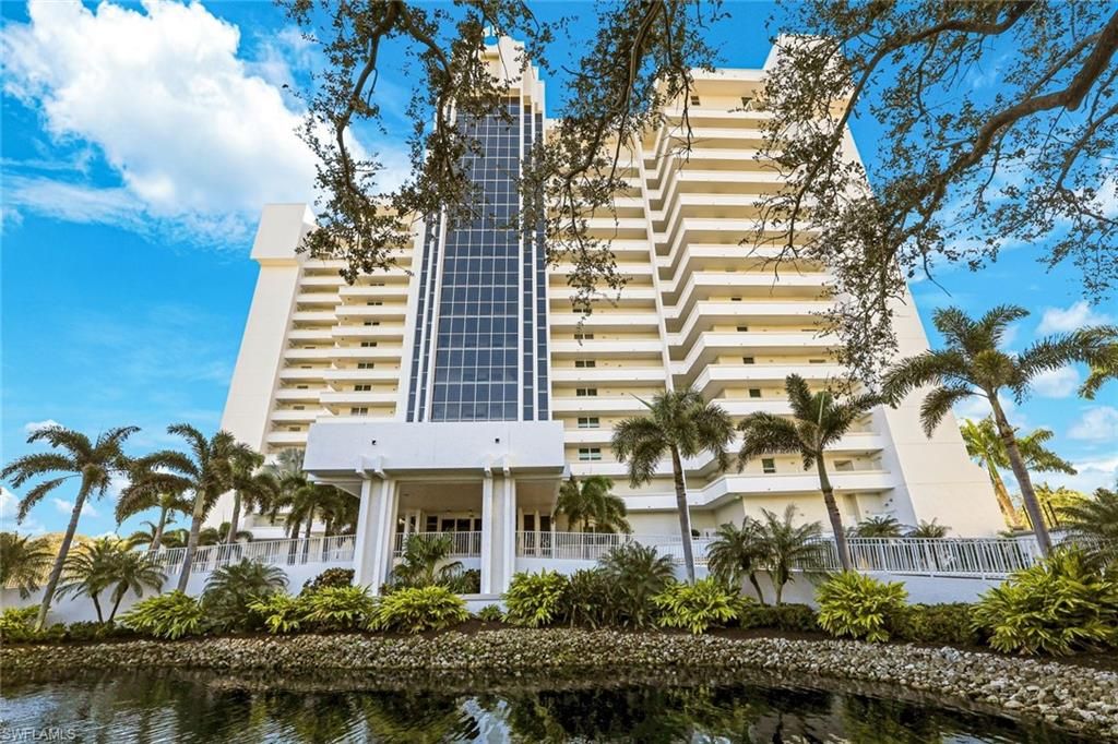 6361 Pelican Bay BLVD 201, Naples, FL 34108
