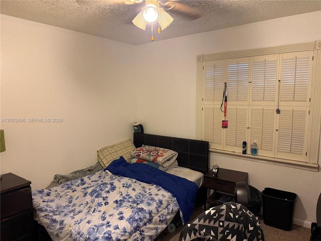 6010 NW 201st Ln, Hialeah, FL 33015