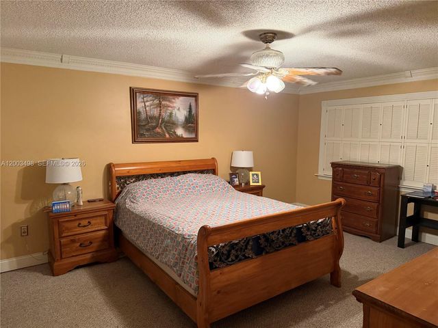 6010 NW 201st Ln, Hialeah, FL 33015