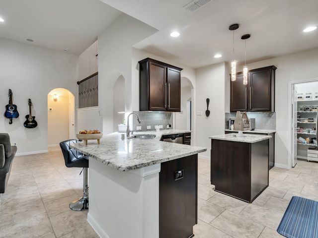17615 Sauki Lane, Richmond, TX 77407