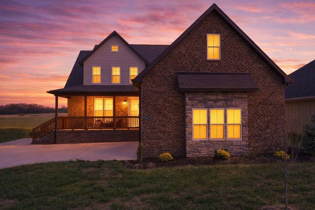 260 Lookout Dr, Winchester, TN 37398
