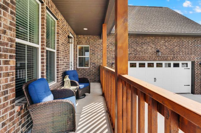260 Lookout Dr, Winchester, TN 37398