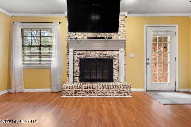 44 Sunline Court, Brandon, MS 39042