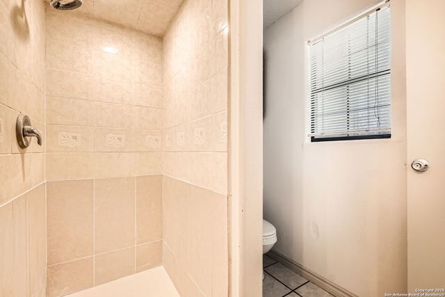 12177 Pearsall Rd, Atascosa, TX 78002