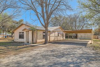 12177 Pearsall Rd, Atascosa, TX 78002